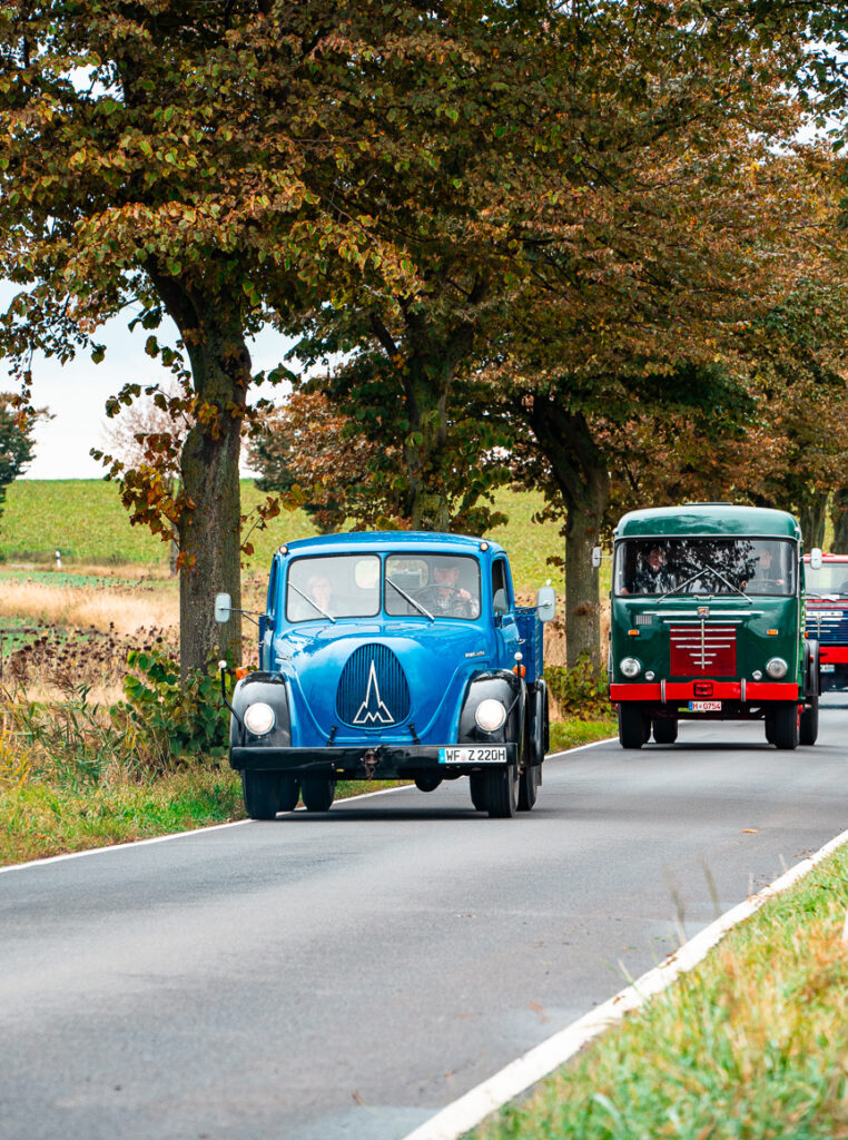 Magirus Blau Pritsche